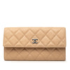 Chanel CC Quilted Caviar Gusset Flap Long Wallet Secondhand