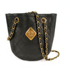 Secondhand Chanel vintage shoulder bag in black quilted leather - '10s