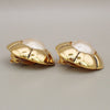 Chanel Vintage CC Flower Clip-On imitation pearls in gold plated
