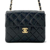 Chanel shoulder