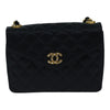 Chanel shoulder