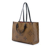 Louis Vuitton Monogram Reverse Giant OnTheGo MM Secondhand