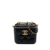 Chanel Mini CC Quilted Lambskin Pearl Crush Vanity Case With Chain Secondhand