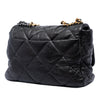 Chanel Maxi Lambskin 19 Flap Secondhand