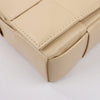 Bottega Veneta Maxi Intrecciato Cassette Leather Shoulder Bag in Beige Secondhand