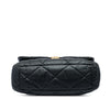 Chanel Maxi Lambskin 19 Flap Secondhand