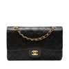 Chanel Medium Classic Lambskin Double Flap Secondhand