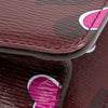 Gucci Leather Heartbeat Clutch Secondhand