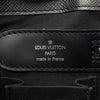 Louis Vuitton Taiga Kasbek PM Secondhand