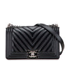 Chanel Old Medium Chevron Lambskin Boy Flap Secondhand