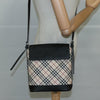 Secondhand Burberry Nova check Shoulder bag