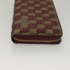 Secondhand Louis Vuitton Zippy Wallet NM Damier
